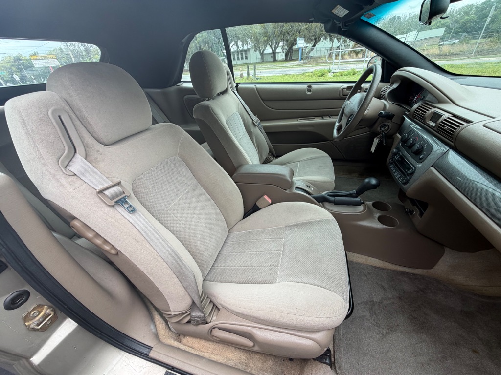 2004 Chrysler Sebring LXI - Photo 14