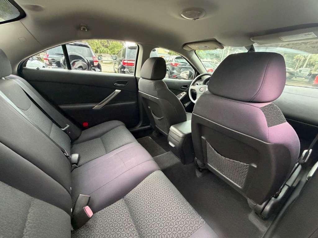 2007 Pontiac G6 Base - Photo 14