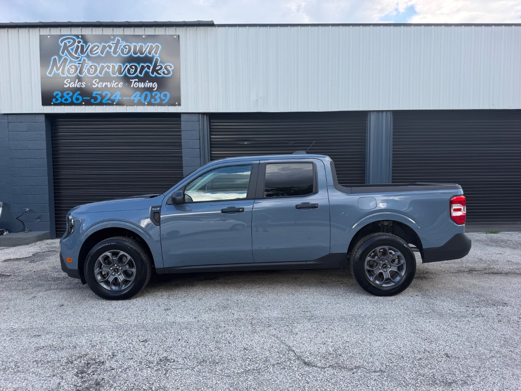2025 Ford Maverick XLT